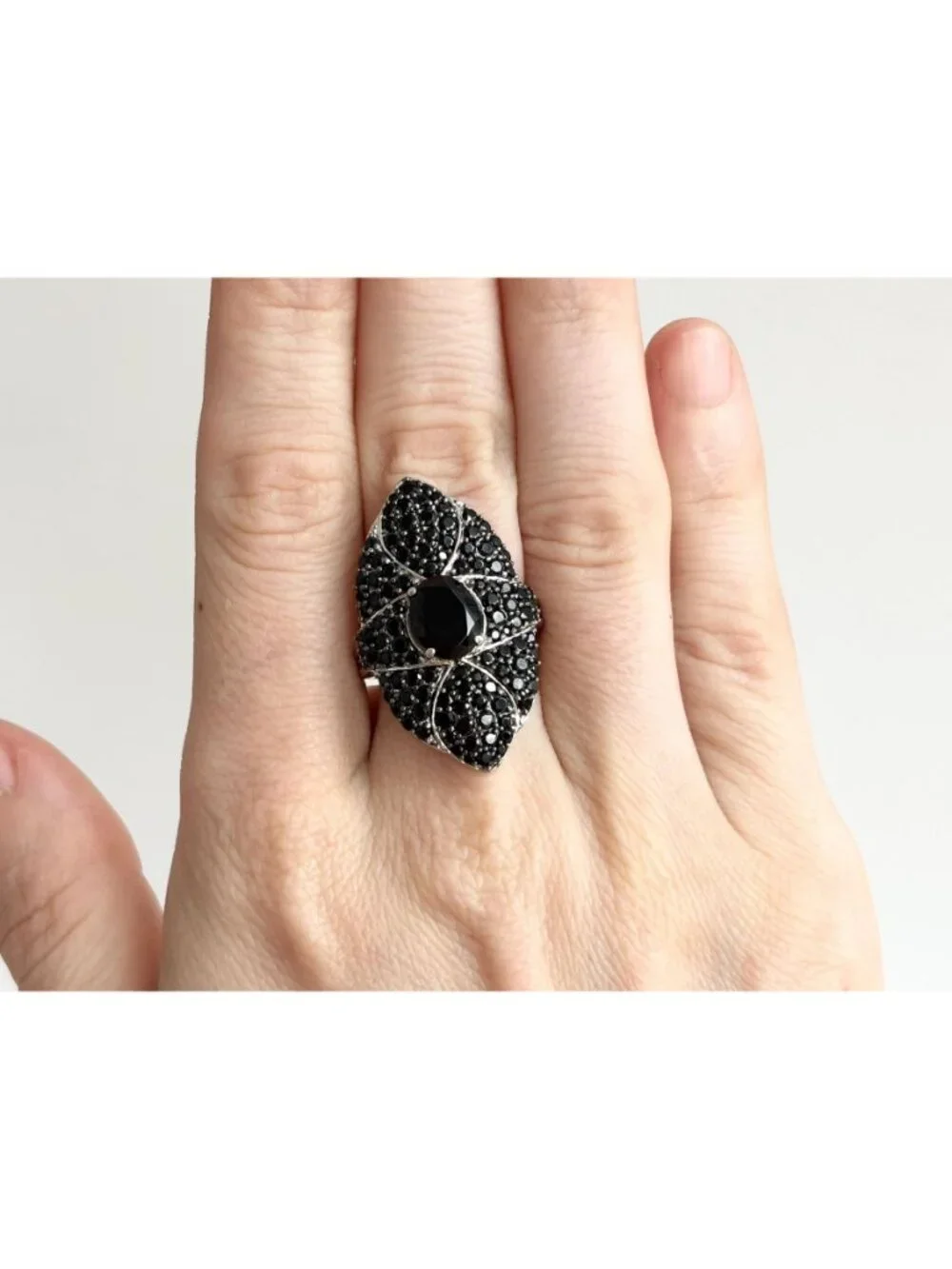 Black Onyx Cluster Gemstone Art Deco Sterling Silver 925 Vintage Ring - sz 7
